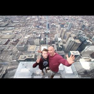 Meet your Posher, Travis